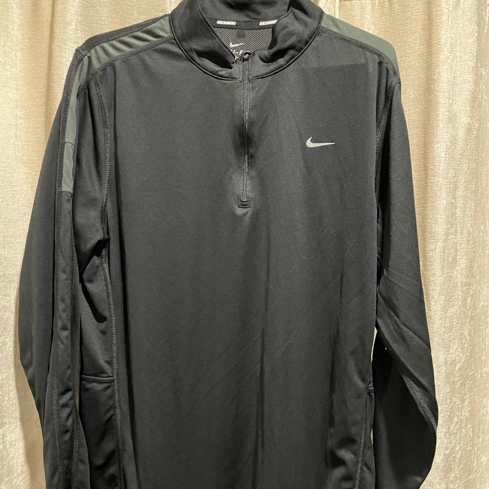 XL Men Black Nike Dri Fit Quarter Zip
